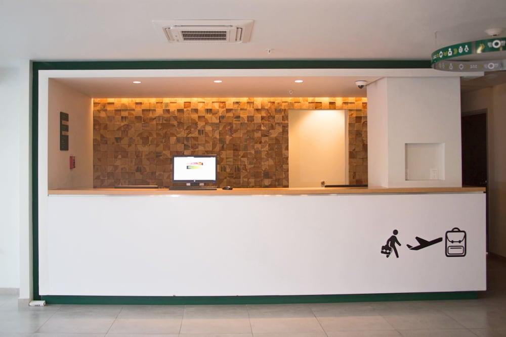 City Express Junior By Marriott Puebla Finsa Екстер'єр фото