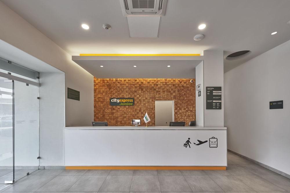 City Express Junior By Marriott Puebla Finsa Екстер'єр фото