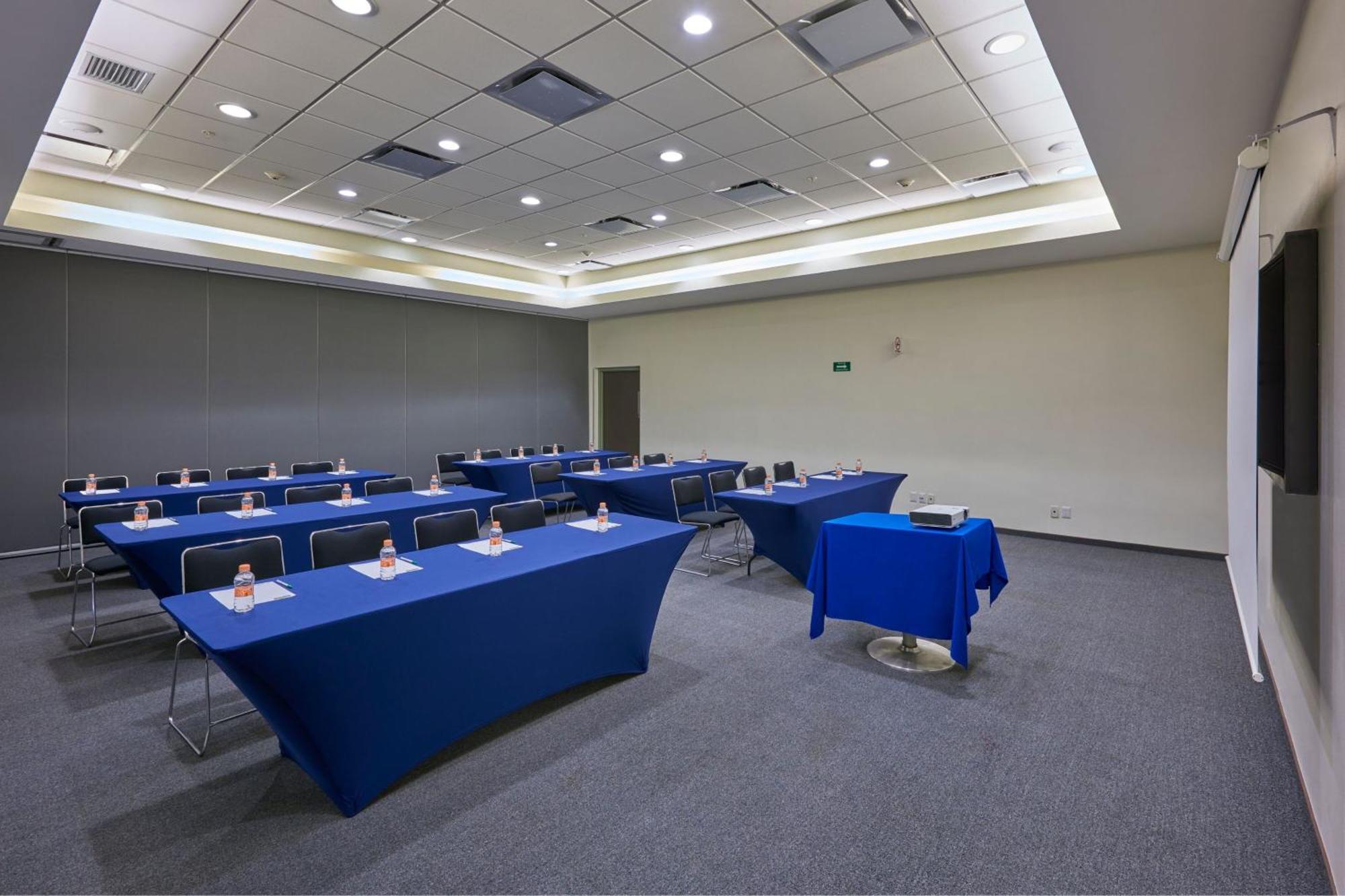 City Express Junior By Marriott Puebla Finsa Екстер'єр фото