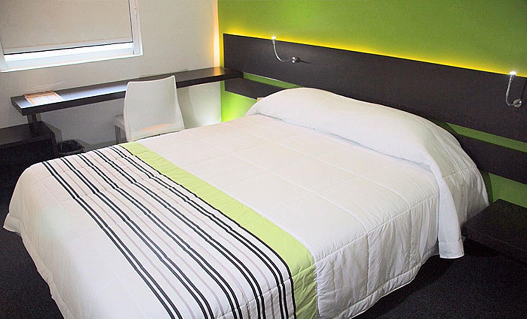 City Express Junior By Marriott Puebla Finsa Екстер'єр фото