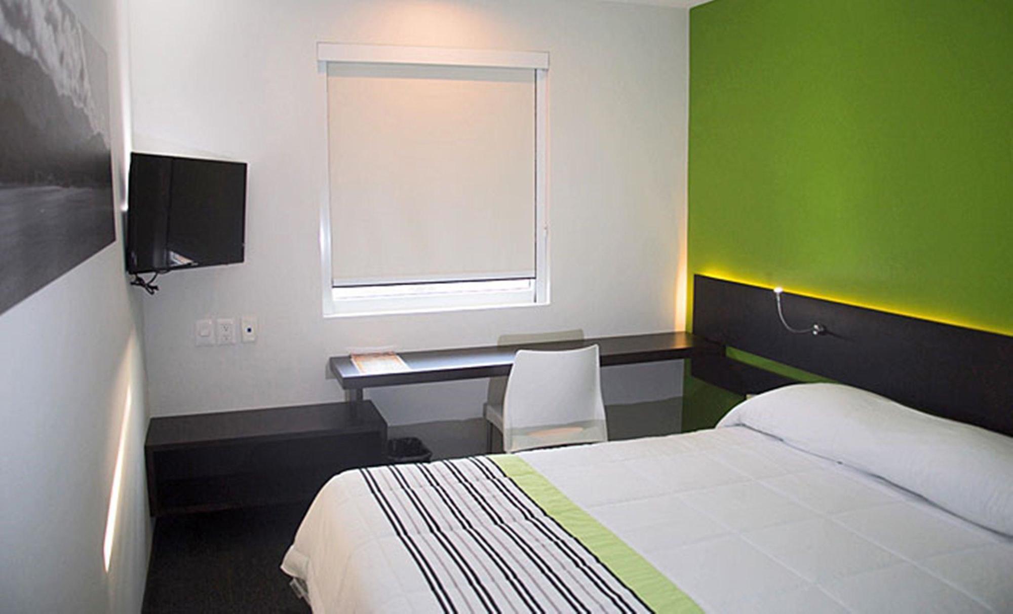 City Express Junior By Marriott Puebla Finsa Екстер'єр фото